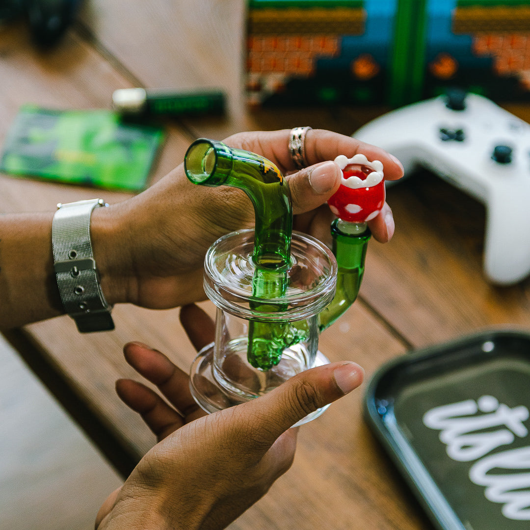Hemper 7” OG Gaming Mini Bong